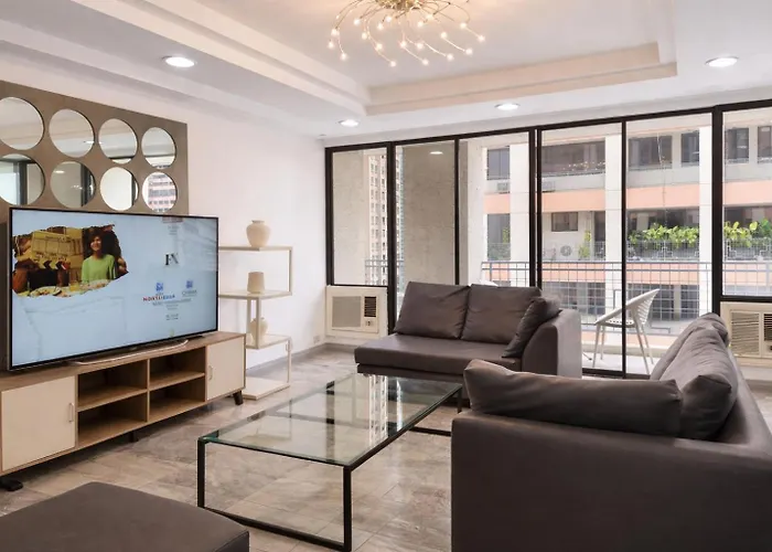 Big 3 Bedroom In Makati Cbd With Parking Apartment